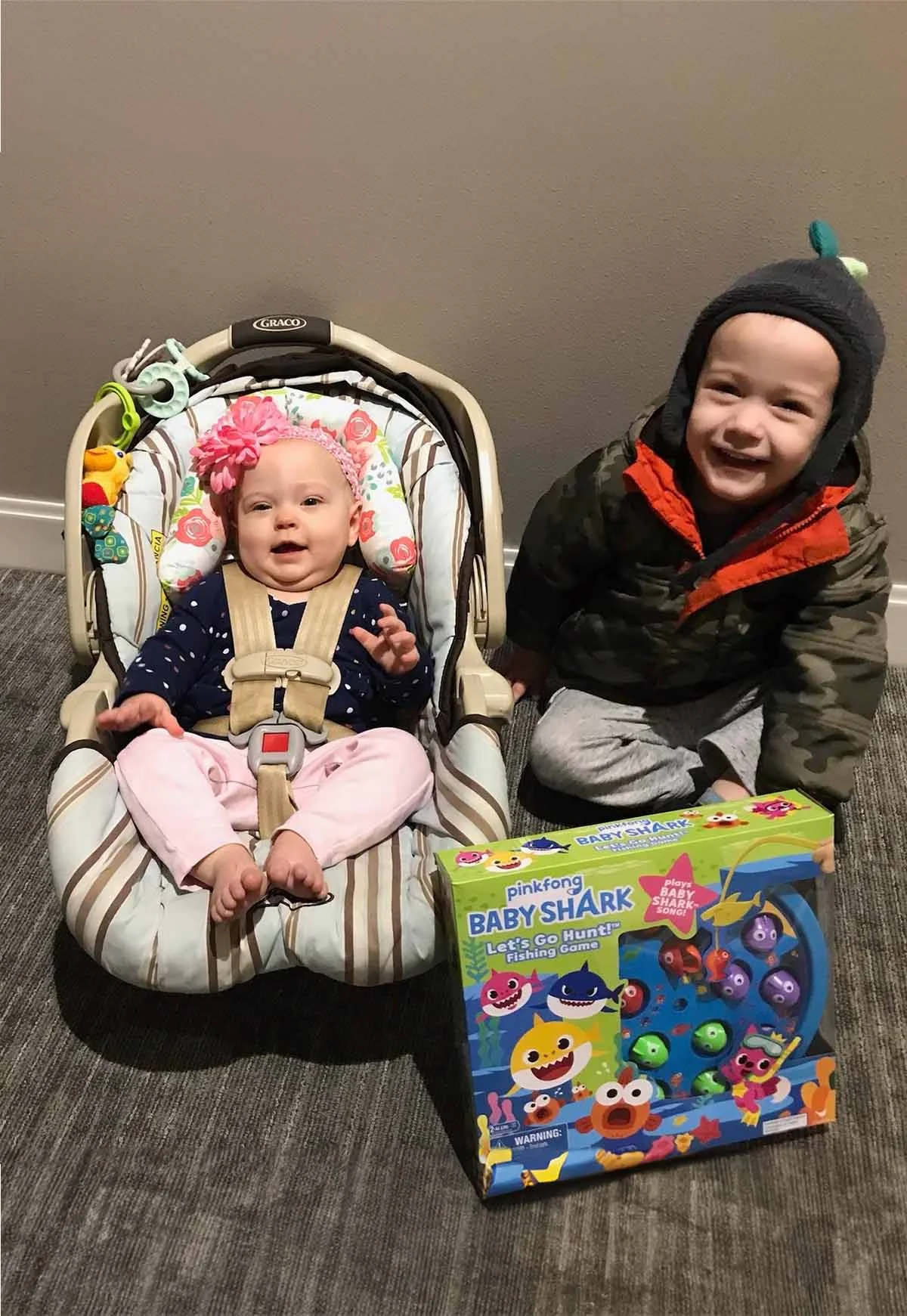 691b87bb5ab897bc31bdf1c2_two_kids